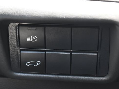Certified 2026 Toyota Highlander XLE AWD/4WD image 15