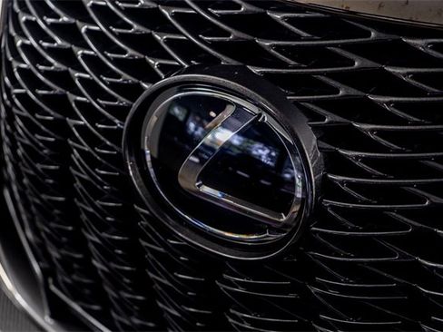 Used 2024 Lexus RC F w/ Carbon Package image 27