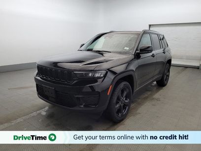 Used 2023 Jeep Grand Cherokee Altitude
