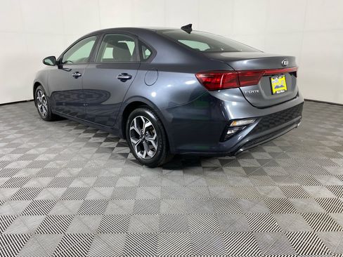 Used 2019 Kia Forte LXS FWD image 8
