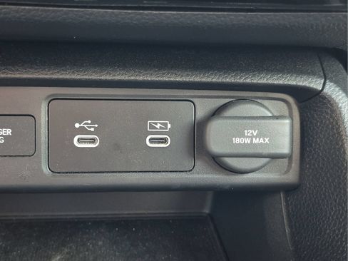Certified 2025 Honda Civic Sport image 24