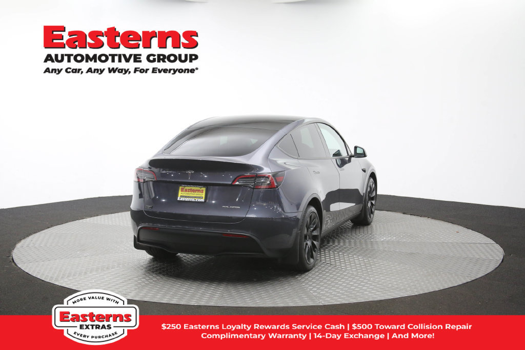 Used 2022 Tesla Model Y Long Range AWD/4WD image 36