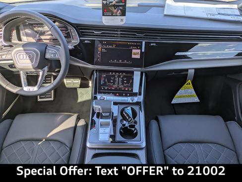 New 2026 Audi SQ7 Premium Plus AWD/4WD image 18
