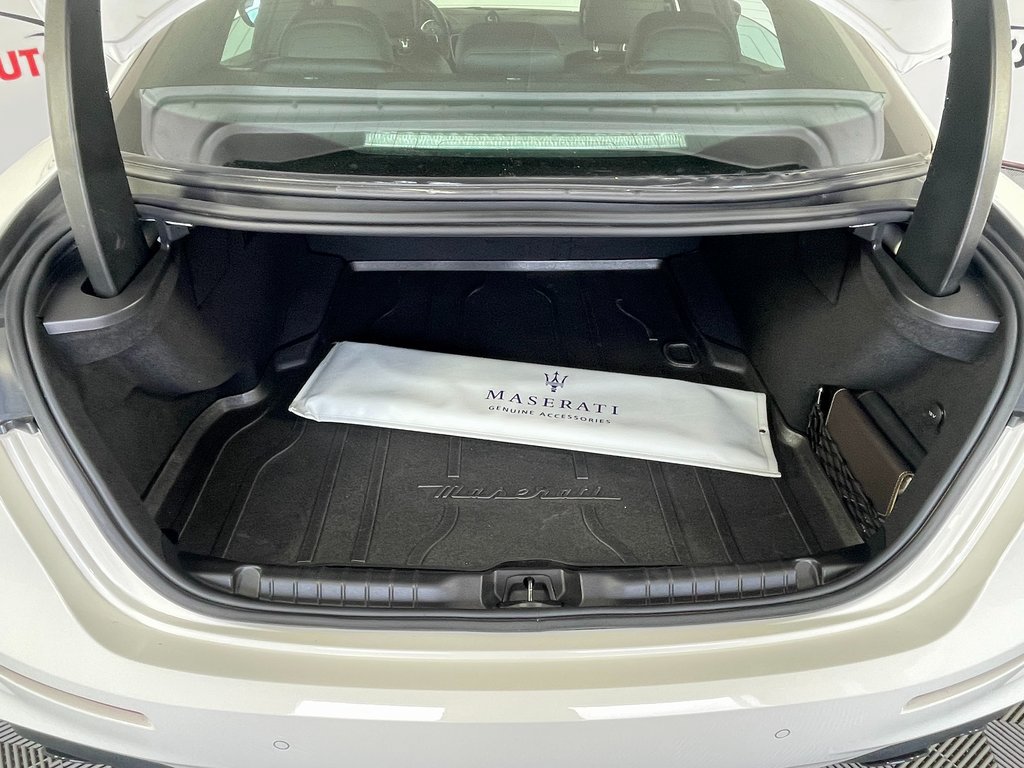 Used 2022 Maserati Ghibli Modena RWD image 7