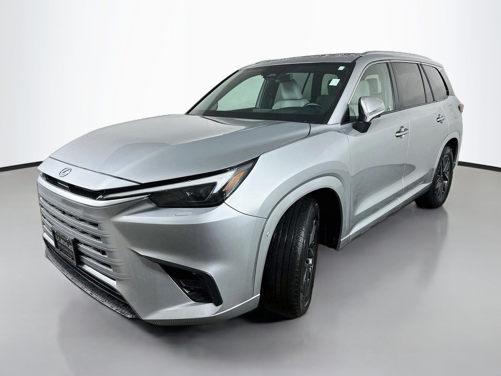 Used 2024 Lexus TX 350 AWD w/ Technology Package image 3