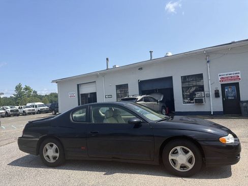 Used 2003 Chevrolet Monte Carlo SS w/ Preferred Equipment Group FWD image 7