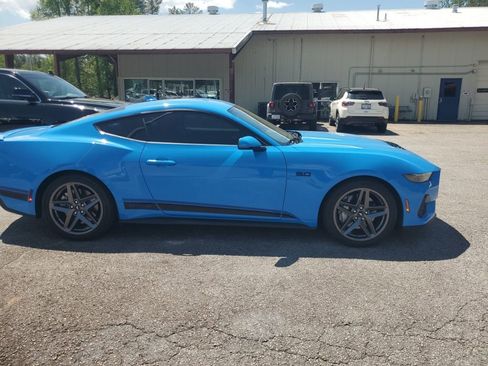 Used 2024 Ford Mustang GT Premium RWD image 7