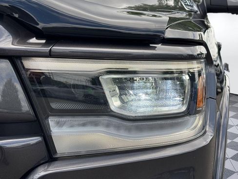 Used 2022 RAM 1500 Laramie w/ Sport Appearance Package AWD/4WD image 11