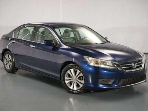 Used 2015 Honda Accord LX image 8