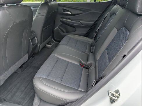 Used 2024 Buick Envista Preferred w/ Convenience I Package FWD image 14