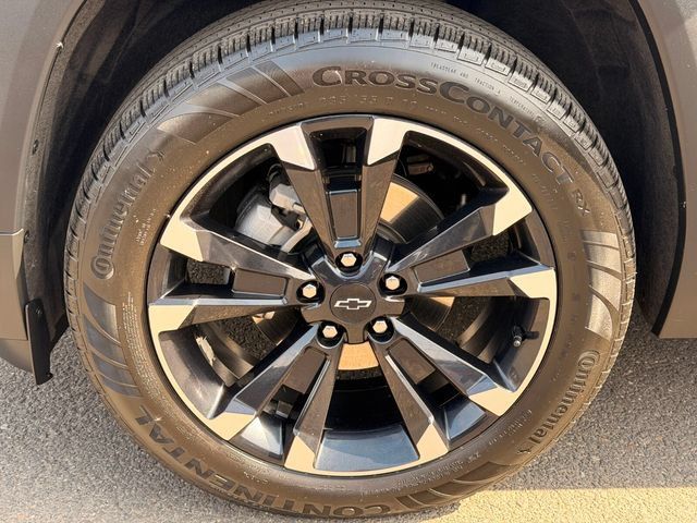 Used 2025 Chevrolet Equinox RS w/ Safety and Technology Package AWD/4WD image 12
