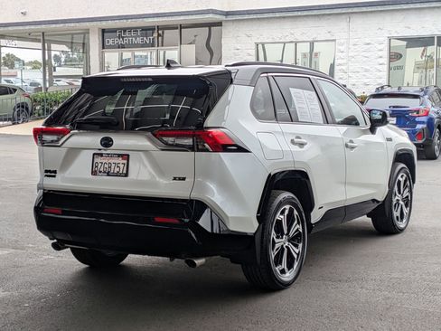 Certified 2021 Toyota RAV4 XSE w/ Premium Package AWD/4WD image 4
