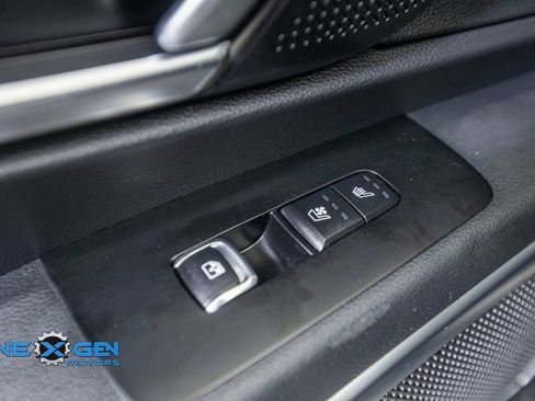 Used 2024 Kia Telluride SX Prestige w/ Towing Package AWD/4WD image 31