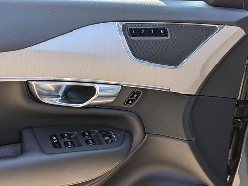 Certified 2025 Volvo XC90 B5 Core image 10