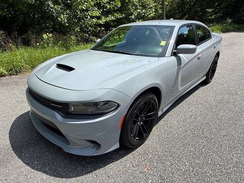 Used 2022 Dodge Charger GT w/ Plus Group RWD image 2