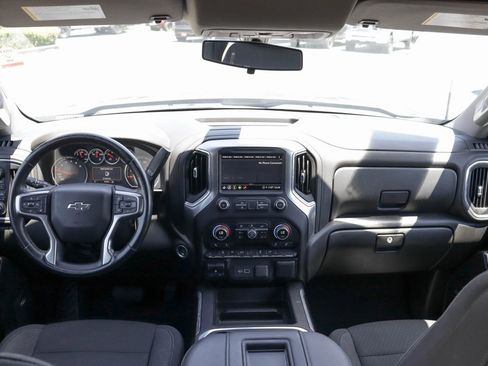 Used 2021 Chevrolet Silverado 1500 LT Trail Boss w/ Convenience Package II image 27