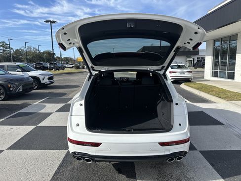 Used 2023 Audi SQ5 Premium Plus image 5