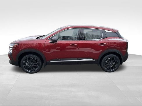 New 2026 Nissan Kicks SR w/ SR Premium Package AWD/4WD image 4