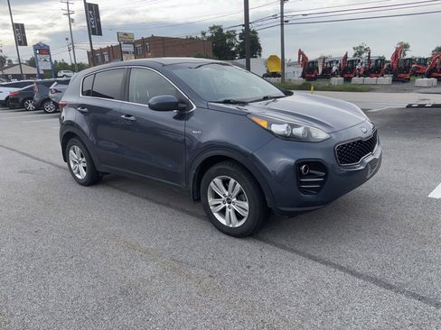 Used 2019 Kia Sportage LX AWD/4WD image 1