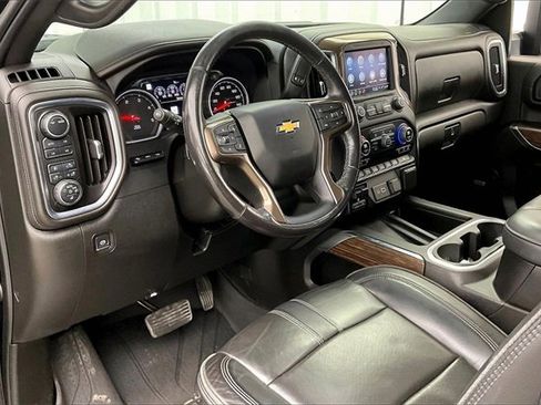 Used 2022 Chevrolet Silverado 3500 High Country image 17
