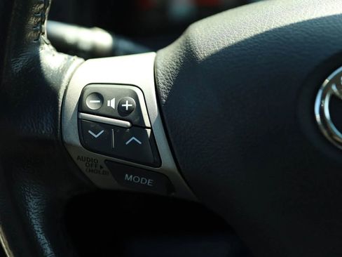 Used 2011 Toyota Camry SE w/ SE Extra-Value Pkg #1 image 15