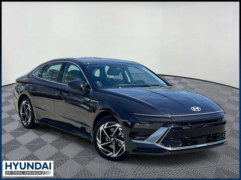 New 2026 Hyundai Sonata SEL FWD image 1