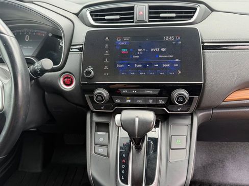 Used 2018 Honda CR-V Touring image 21