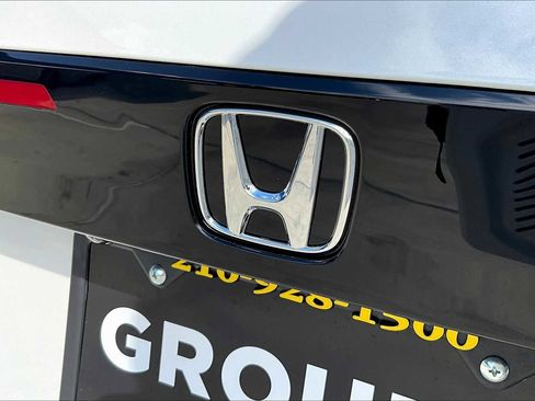 New 2025 Honda Accord SE image 15