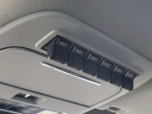 Used 2023 Ford F250 Lariat w/ Lariat Ultimate Package image 31