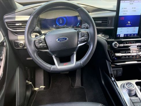Used 2023 Ford Explorer ST w/ Equipment Group 401A AWD/4WD image 6