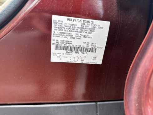 Used 2015 Ford Taurus SEL w/ Equipment Group 201A FWD image 14
