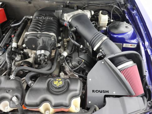 Used 2014 Ford Mustang GT w/ Equipment Group 301A image 16