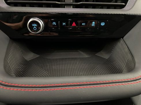 New 2025 Ford Explorer ST-Line image 12