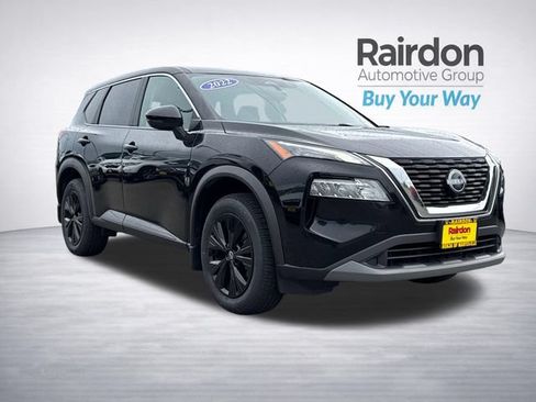 Used 2022 Nissan Rogue SV AWD/4WD image 1