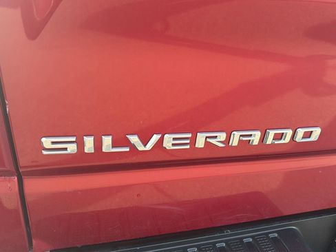 Used 2023 Chevrolet Silverado 1500 RST AWD/4WD image 11