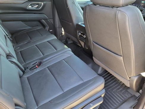 Used 2024 Chevrolet Tahoe Z71 w/ Z71 Off-Road Package image 11