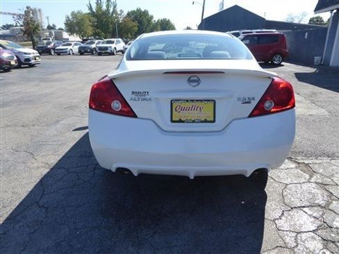Used 2012 Nissan Altima 3.5 SR image 7