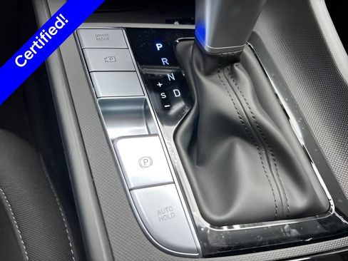 Used 2025 Hyundai Elantra Sport FWD image 16