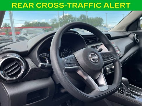 Used 2023 Nissan Kicks SV FWD image 16