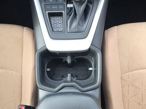 Used 2023 Toyota RAV4 XLE image 36