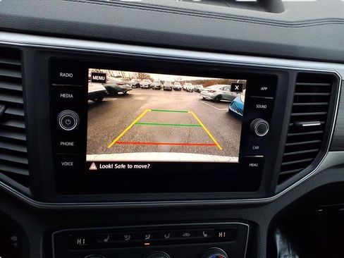 Used 2019 Volkswagen Atlas SE image 19