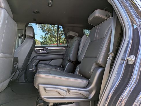 Used 2022 Chevrolet Tahoe RST w/ Luxury Package image 16