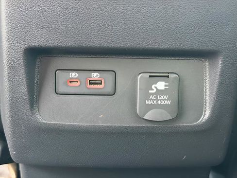 Used 2023 Nissan Frontier PRO-4X w/ Pro Convenience Package image 40