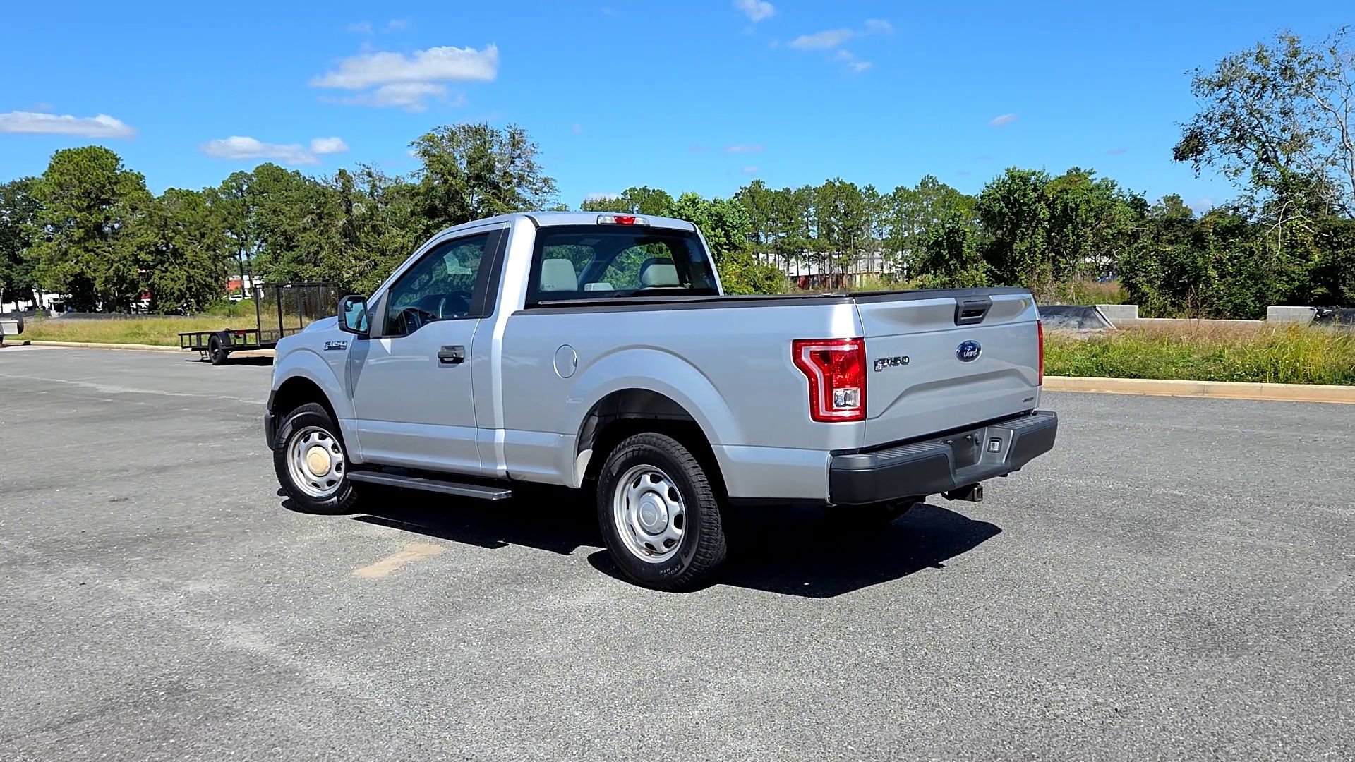 Used 2016 Ford F150 XL w/ Equipment Group 101A Mid RWD image 5