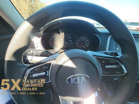 Used 2019 Kia Optima LX image 28