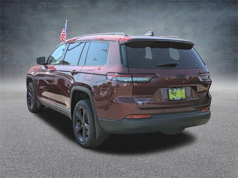 New 2025 Jeep Grand Cherokee L Limited w/ Black Appearance Package image 6
