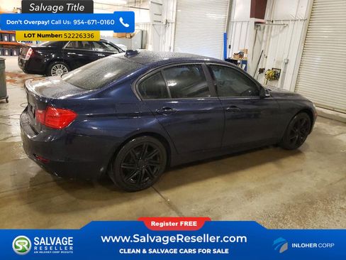 Used 2014 BMW 328i xDrive Sedan AWD/4WD image 4