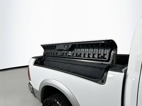 Used 2015 RAM 1500 Laramie w/ Convenience Group image 40