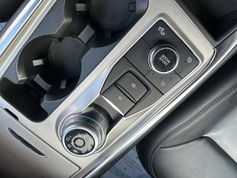 Certified 2023 Ford Explorer XLT w/ Equipment Group 202A image 19