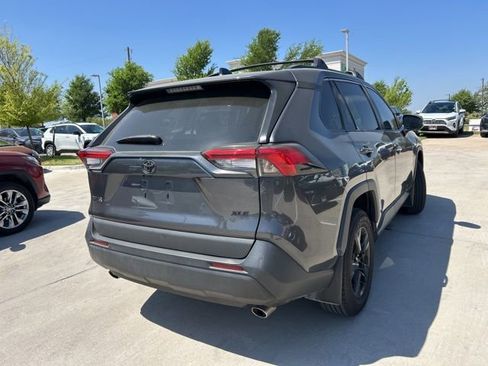 Used 2024 Toyota RAV4 XLE w/ Convenience Package image 3